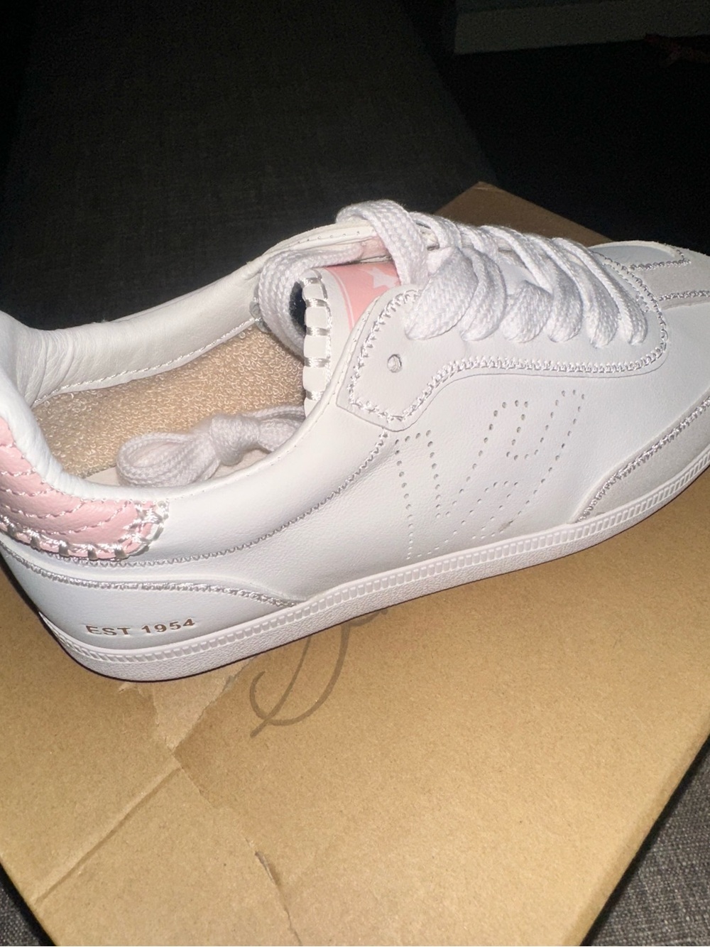 Vintage Havana Sneakers Crisp 11 White Grey Baby Pink Leather - NIB